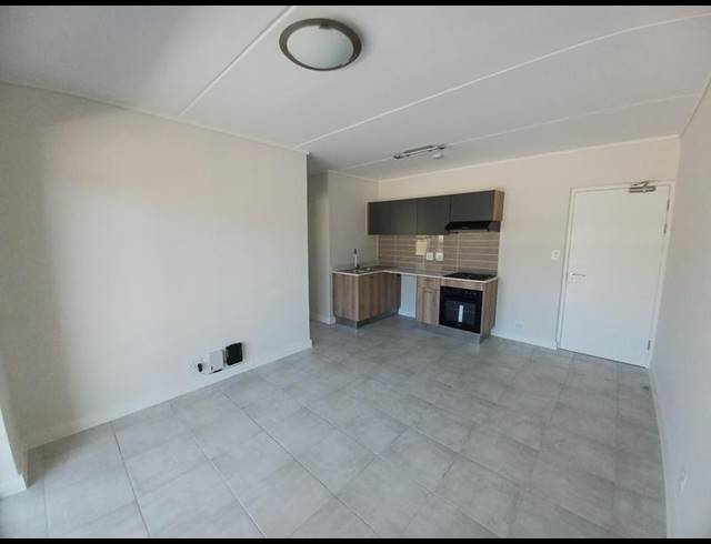 1 BEDROOM PROPERTY TO RENT IN GREENBAY ECO ESTATE